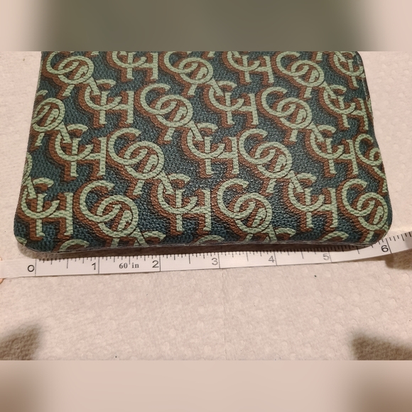 COACH WRISTLET MONOGRAM NWT - Picture 10 of 11